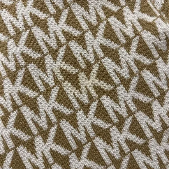 MICHAEL KORS Tan & White Signature Logo Scarf - Picture 6 of 6